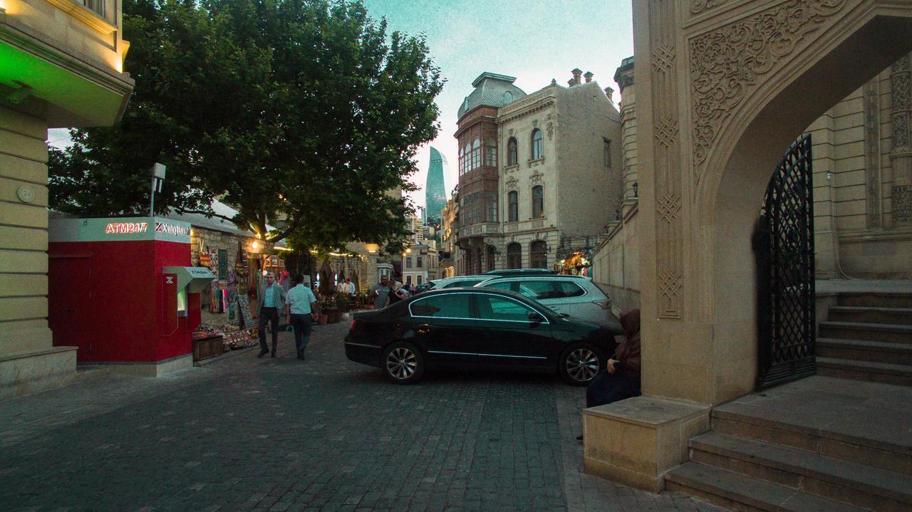 Old Castle Boutique Hotel Baku Exteriör bild